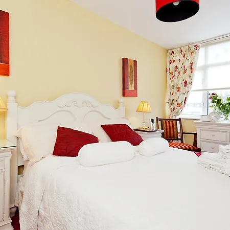 Bed & Breakfast Cashel 3*